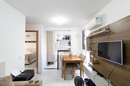Sala de apartamento para alugar com 2 quartos, 50m² em Campo Grande, Rio de Janeiro