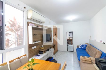 Sala de apartamento para alugar com 2 quartos, 50m² em Campo Grande, Rio de Janeiro