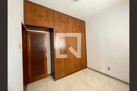 Quarto 2 de casa à venda com 3 quartos, 275m² em Graça, Belo Horizonte