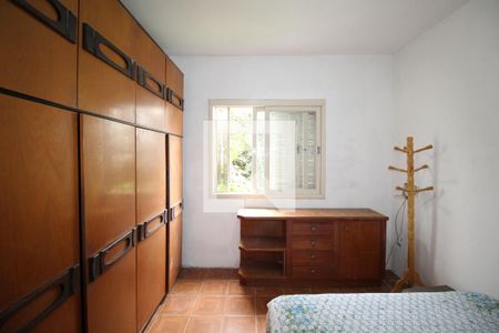 Quarto 1 de apartamento para alugar com 2 quartos, 100m² em Jardim Carvalho, Porto Alegre