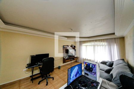 Casa para alugar com 4 quartos, 235m² em Sítio da Figueira, São Paulo