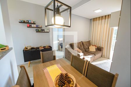 Sala de apartamento para alugar com 3 quartos, 69m² em Vila São José, Taubaté