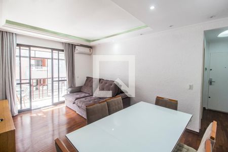 Sala  de apartamento à venda com 3 quartos, 72m² em Alphaville, Barueri