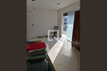 Quarto 2 de casa de condomínio para alugar com 2 quartos, 120m² em Ilha de Guaratiba, Rio de Janeiro