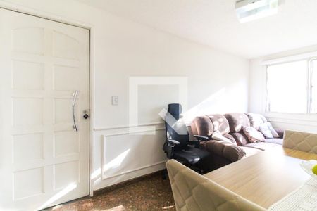 Sala de apartamento para alugar com 2 quartos, 42m² em Cidade Líder, São Paulo