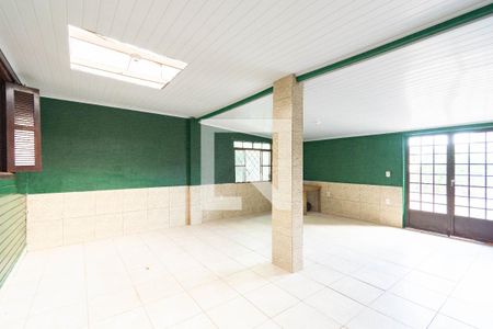 Casa para alugar com 3 quartos, 120m² em Mathias Velho, Canoas