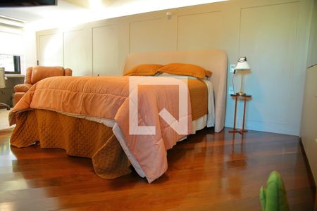 Suíte 1 ( master)  de casa à venda com 6 quartos, 460m² em Jardim do Mar, São Bernardo do Campo