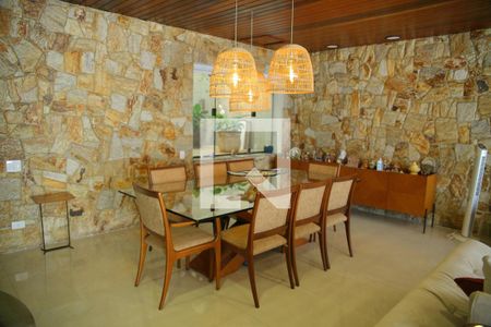 Sala de casa à venda com 6 quartos, 460m² em Jardim do Mar, São Bernardo do Campo