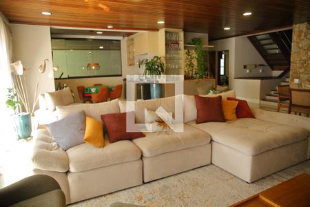 Sala de casa à venda com 6 quartos, 460m² em Jardim do Mar, São Bernardo do Campo