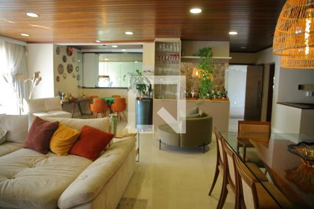 Sala de casa à venda com 6 quartos, 460m² em Jardim do Mar, São Bernardo do Campo