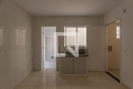 Sala e cozinha de casa para alugar com 1 quarto, 33m² em Sacoma, São Paulo