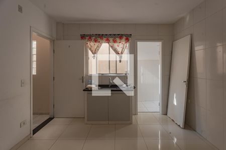 Sala/Cozinha de casa para alugar com 1 quarto, 33m² em Sacoma, São Paulo