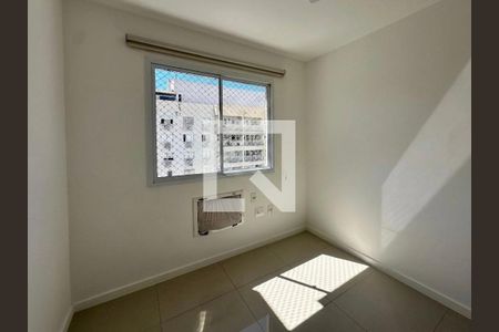 Quarto de apartamento para alugar com 2 quartos, 73m² em Recreio dos Bandeirantes, Rio de Janeiro