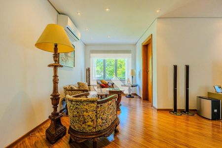 Casa à venda com 3 quartos, 390m² em Residencial Nove (Alphaville), Santana de Parnaíba