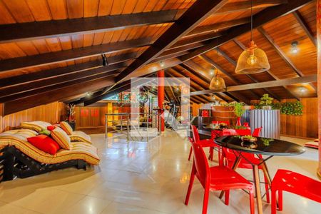 Casa à venda com 5 quartos, 850m² em Alphaville Residencial Zero, Barueri