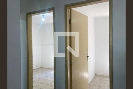 Quarto de apartamento para alugar com 2 quartos, 45m² em Jardim Martins Silva, São Paulo