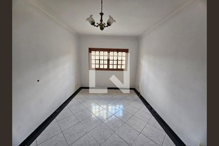 Sala de casa à venda com 3 quartos, 125m² em Vila Campo Grande, São Paulo