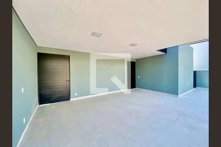 Casa à venda com 3 quartos, 267m² em Jardim Samambaia, Jundiaí