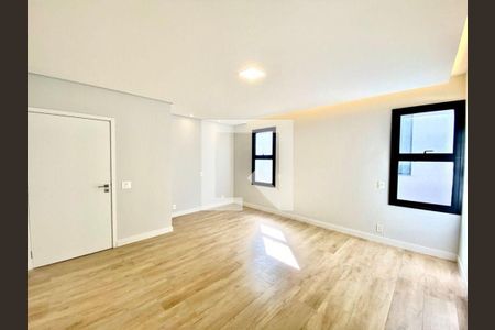 Casa à venda com 3 quartos, 267m² em Jardim Samambaia, Jundiaí