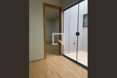 Casa à venda com 3 quartos, 165m² em Vila Carrão, São Paulo