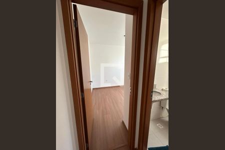 Quarto de apartamento para alugar com 2 quartos, 44m² em Setor Faicalville, Goiânia