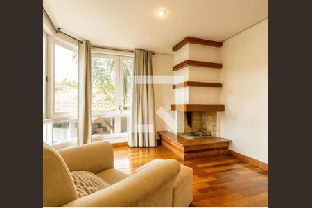 Casa à venda com 4 quartos, 750m² em Tamboré, Santana de Parnaíba