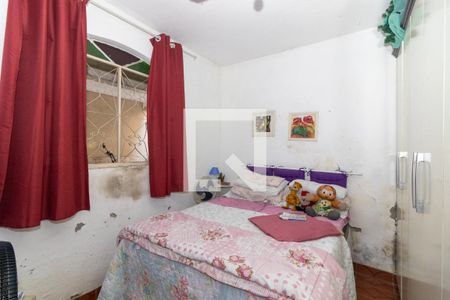 Quarto 1 de casa para alugar com 2 quartos, 62m² em Padre Miguel, Rio de Janeiro