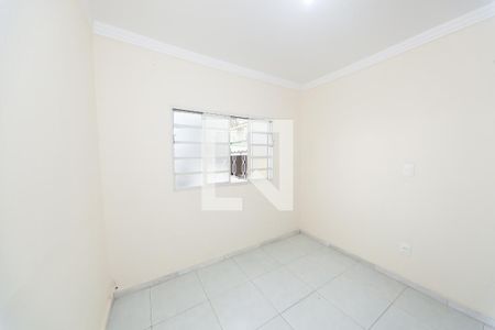 quarto 2 de casa para alugar com 2 quartos, 60m² em Buritis, Belo Horizonte