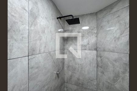 Banheiro Social de apartamento para alugar com 1 quarto, 25m² em Recreio dos Bandeirantes, Rio de Janeiro