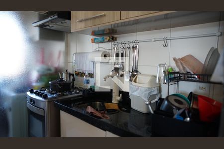 Cozinha de apartamento à venda com 3 quartos, 63m² em Jardim Bela Vista, Guarulhos