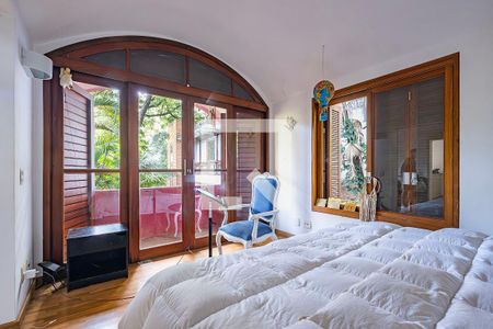 Casa 1 - Suíte de casa para alugar com 6 quartos, 430m² em Sumarezinho, São Paulo