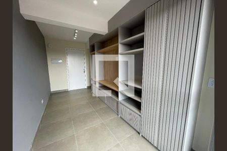 Sala de apartamento para alugar com 1 quarto, 44m² em Rio Pequeno, São Paulo