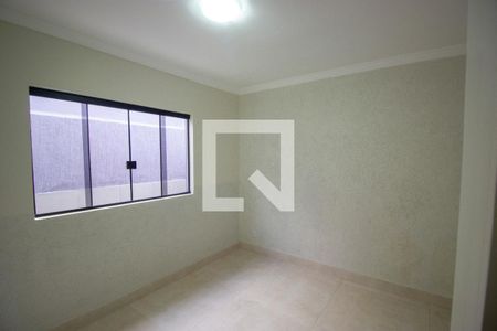 Casa para alugar com 2 quartos, 120m² em Qr 208, Brasília