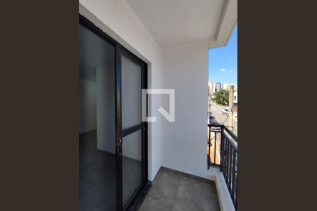 Varanda  de apartamento à venda com 2 quartos, 49m² em Vila Gumercindo, São Paulo