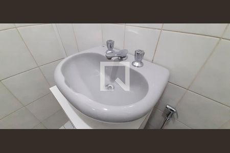 Casa à venda com 2 quartos, 220m² em Jardim Sarah, São Paulo