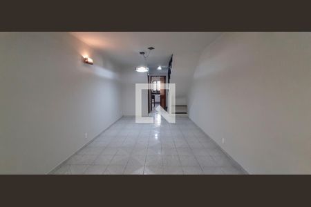 Casa à venda com 2 quartos, 220m² em Jardim Sarah, São Paulo