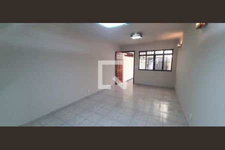 Casa à venda com 2 quartos, 220m² em Jardim Sarah, São Paulo