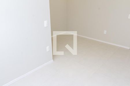 Sala de apartamento para alugar com 2 quartos, 41m² em Guaratiba, Rio de Janeiro