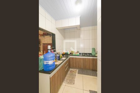 Cozinha/Casa dos fundos de casa à venda com 5 quartos, 275m² em Estância Velha, Canoas