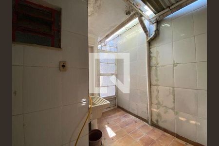 Casa à venda com 2 quartos, 80m² em São Domingos, Niterói