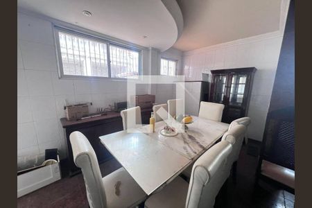 Casa à venda com 10 quartos, 500m² em Concórdia, Belo Horizonte