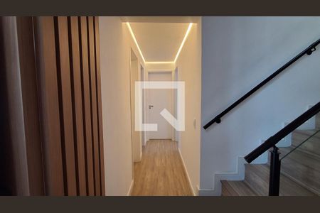 Corredor  de apartamento à venda com 3 quartos, 200m² em Vila Goncalves, São Bernardo do Campo