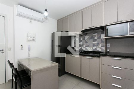 Cozinha de kitnet/studio para alugar com 1 quarto, 27m² em Tatuapé, São Paulo