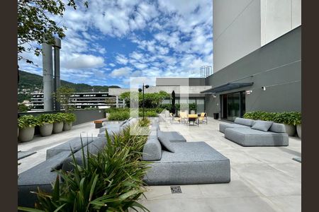 Apartamento para alugar com 40m², 1 quarto e 1 vagaÁrea comum - Piscina
