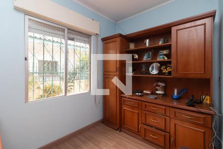 Quarto 1 de casa para alugar com 4 quartos, 249m² em Rio Branco, Porto Alegre