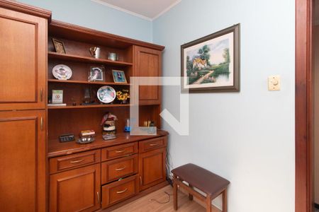 Quarto 1 de casa para alugar com 4 quartos, 249m² em Rio Branco, Porto Alegre
