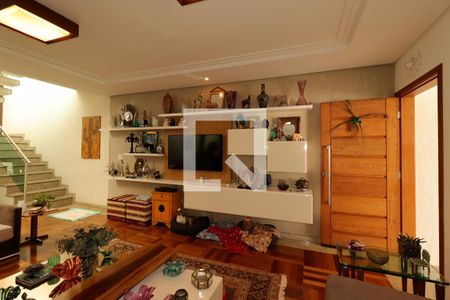 Sala de casa à venda com 3 quartos, 175m² em Vila Scarpelli, Santo André