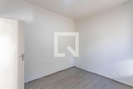 Casa 1 - quarto  de casa para alugar com 2 quartos, 75m² em Taboão, Diadema