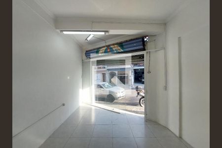 Sala de casa para alugar com 1 quarto, 17m² em Jardim Guanhembu, São Paulo