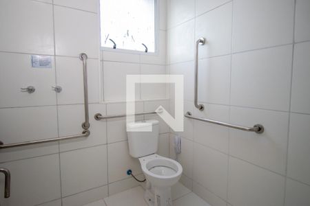 Banheiro de apartamento para alugar com 1 quarto, 38m² em Bonsucesso, Rio de Janeiro